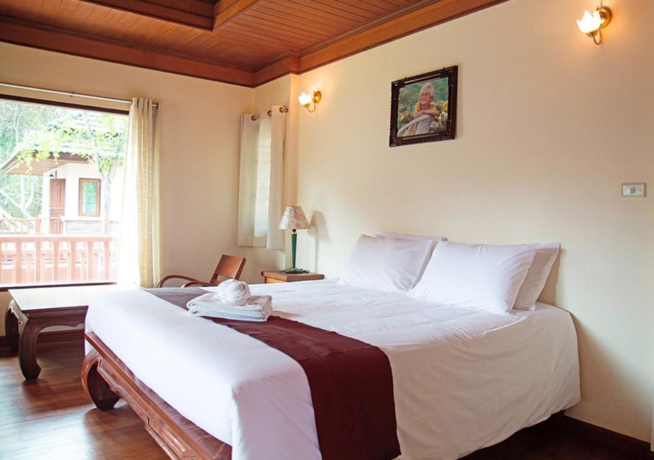Tak Andaman Resort & Hotel Екстер'єр фото
