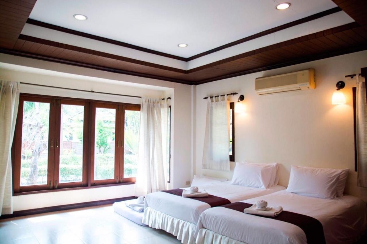 Tak Andaman Resort & Hotel Екстер'єр фото